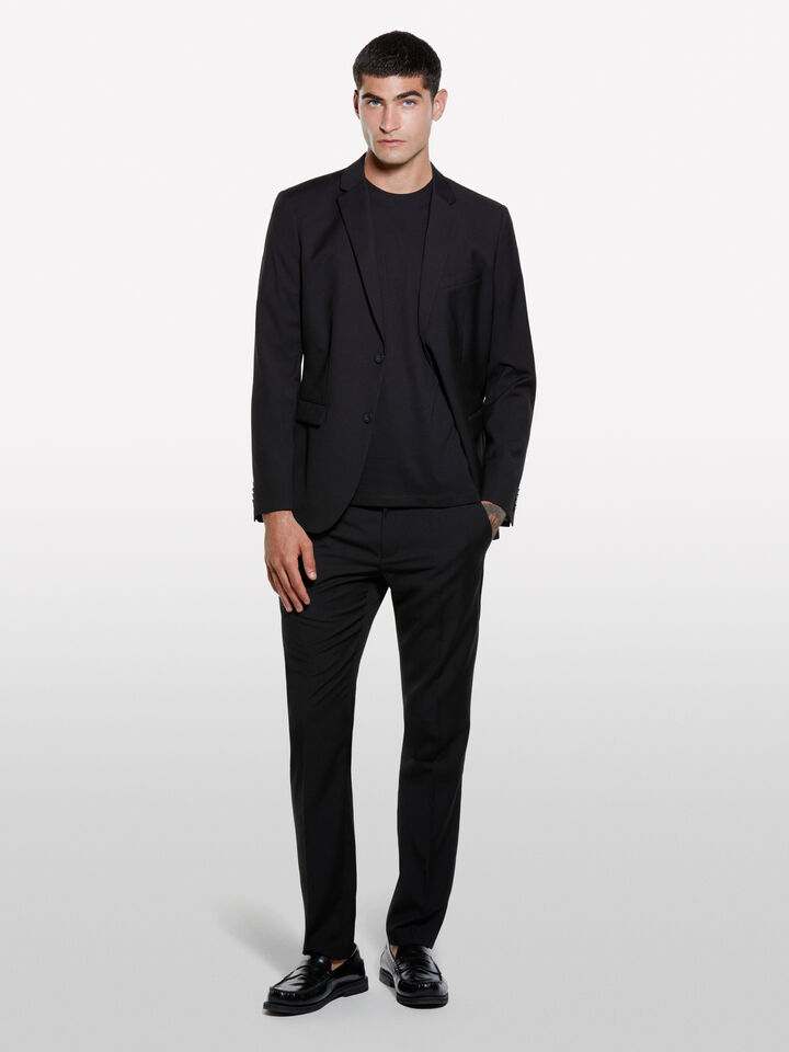 Schwarzes Kurzarm-T-Shirt mit normaler Passform - kurzärmeliges t-shirt für herren - Schwarz | Sisley image number 1